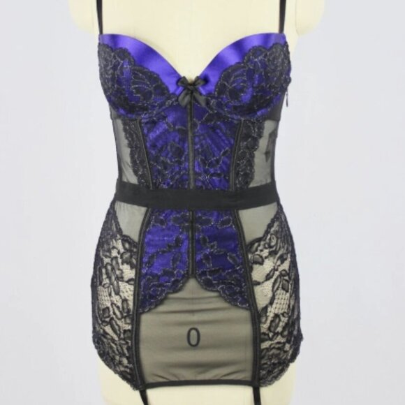 NWT VS Lace Up Black Satin Corset Lingerie - Picture 9 of 9